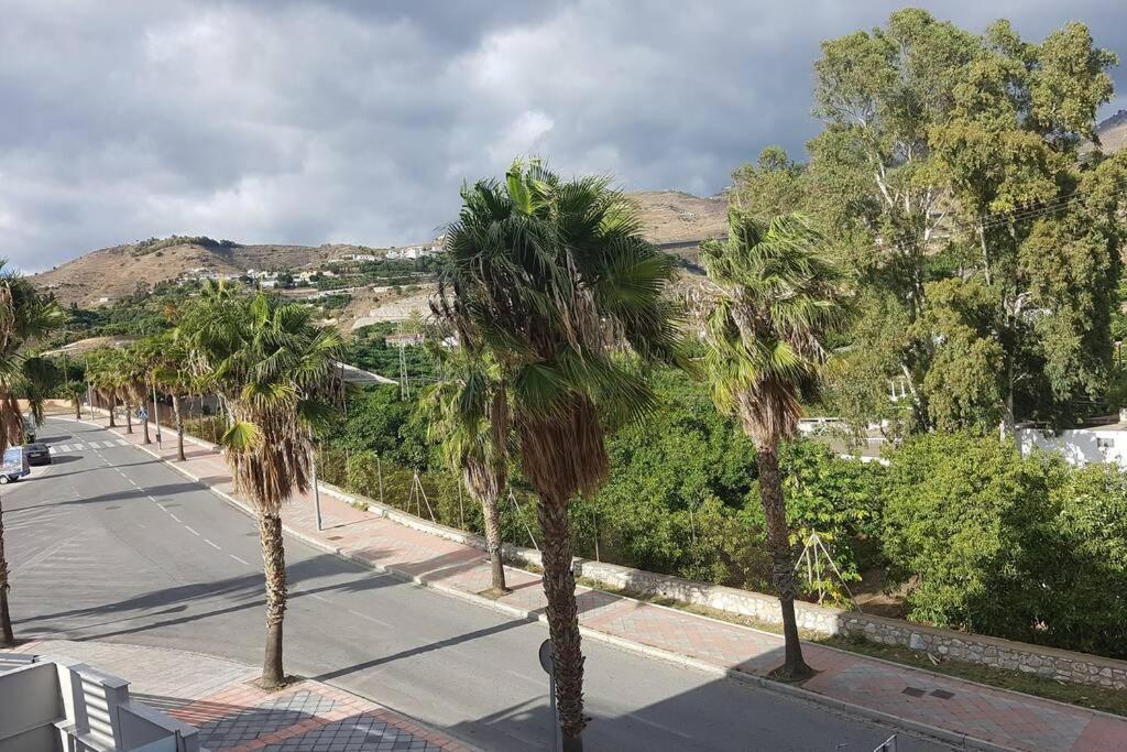 Cabria Apartment Granada Eksteriør billede
